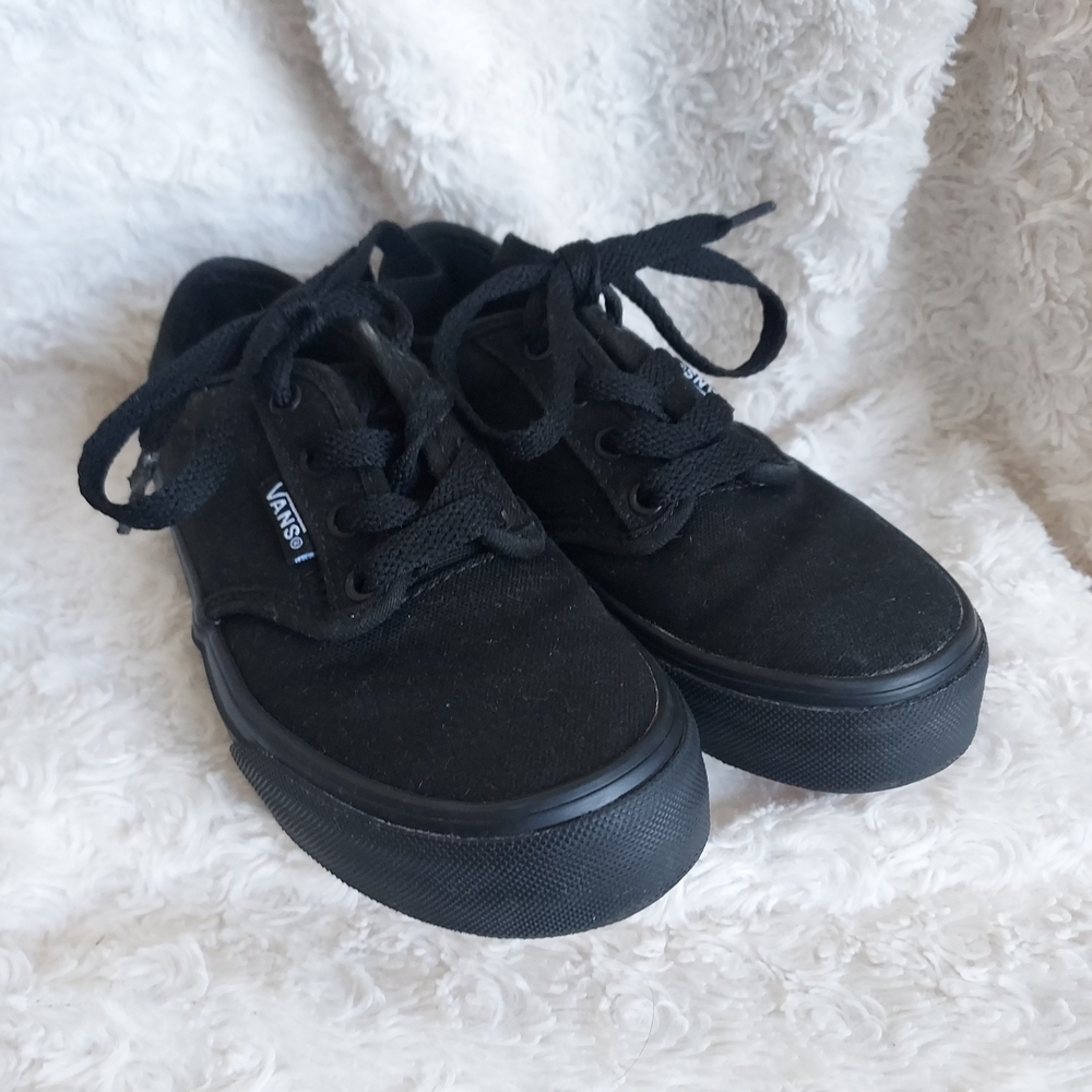 Vans Kids Atwood All-Black Lace-Up Sneakers Toddler 12 Classic Skateboard Surfer